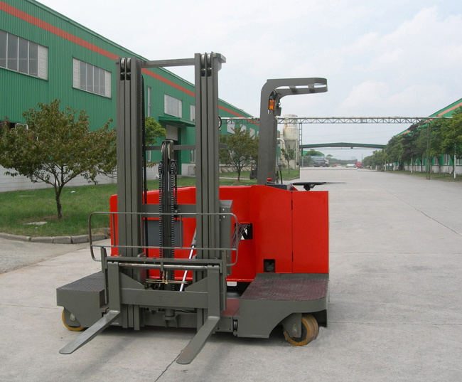 TD15-30 Side Loading Electric Forklift